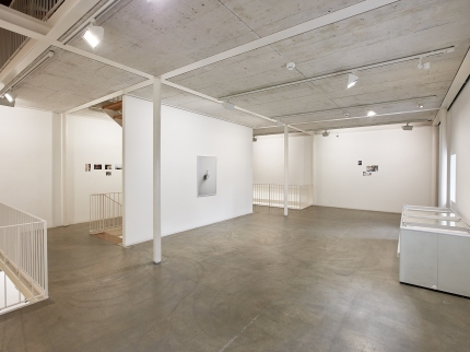 Ausstellungsansicht, All the time that came before this moment